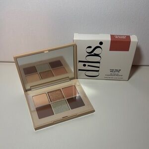 Dibs. Eyeshadow Palette - Peaches in Hand